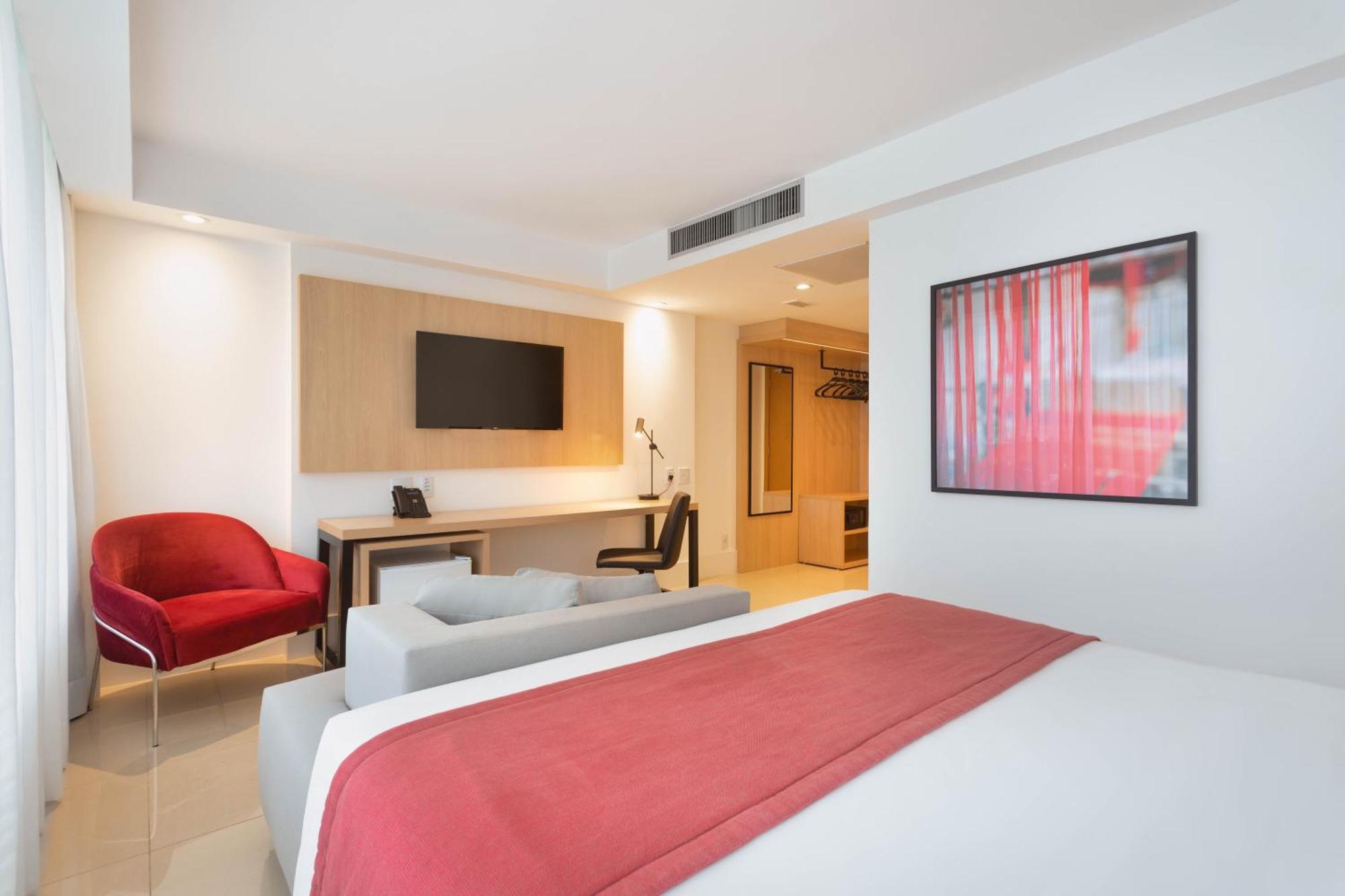 Ramada By Wyndham Brasilia Alvorada Hotel Exterior photo